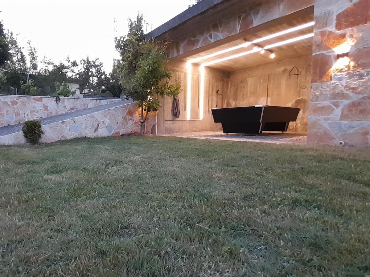 Appartamento Perondi Berat Kuçovë Esterno foto