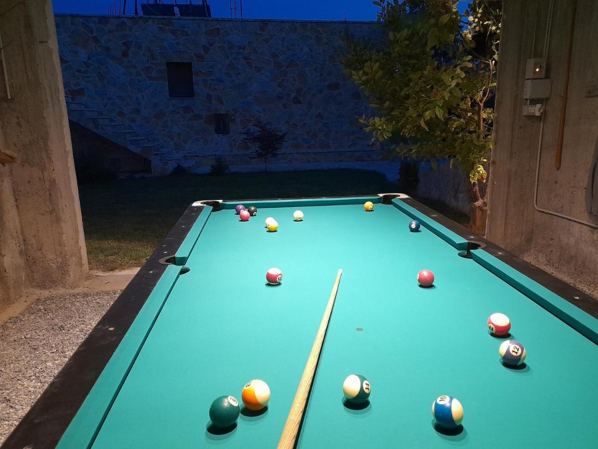 Appartamento Perondi Berat Kuçovë Esterno foto