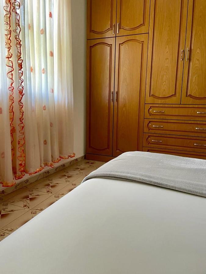 Appartamento Perondi Berat Kuçovë Esterno foto