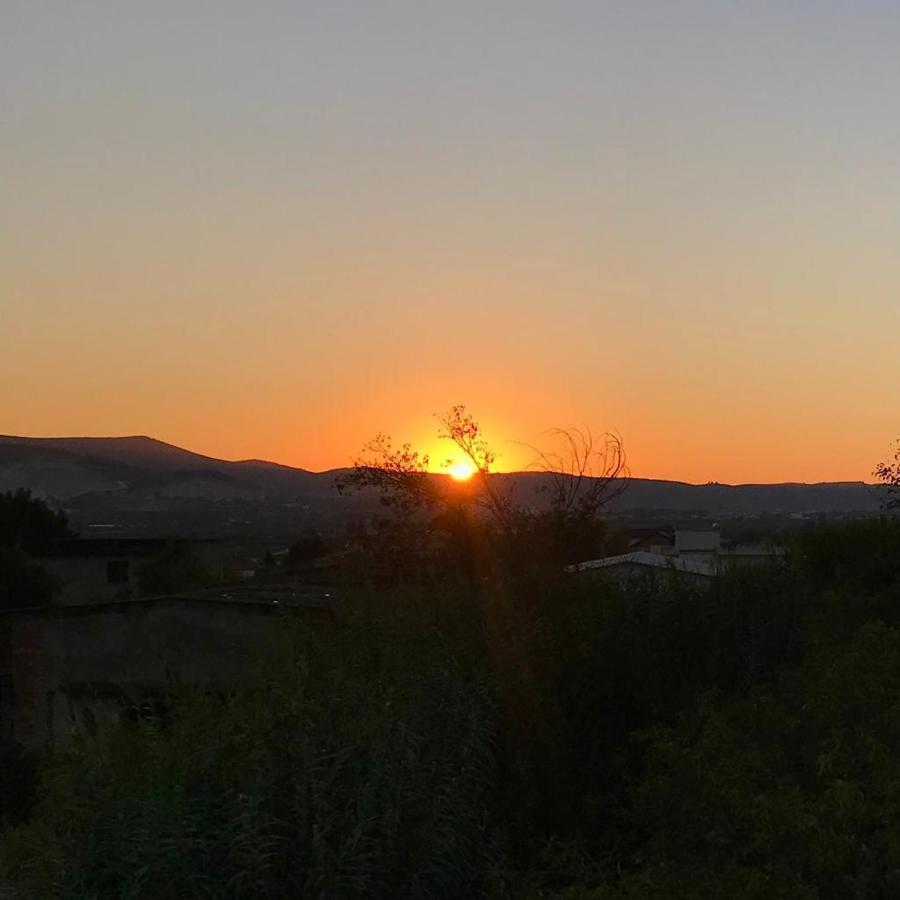 Appartamento Perondi Berat Kuçovë Esterno foto
